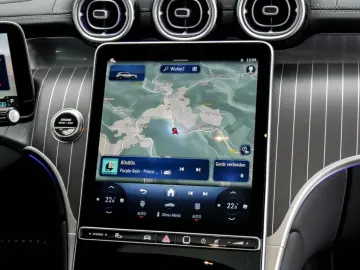 MERCEDES-BENZ GLC 300 4M AMG-Sport Pano Technik AHK Burm 360