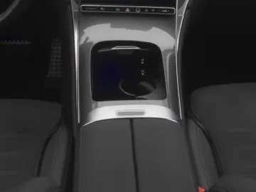 MERCEDES-BENZ GLC 300 d 4M AMG Line Advanced Plus AHK Memo