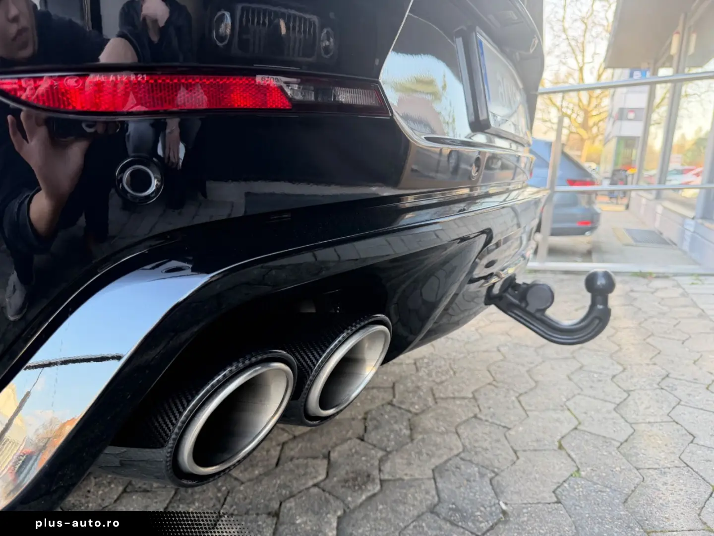 LAND ROVER RANGE ROVER SPORT SV EDITION ONE VOLL CARBON