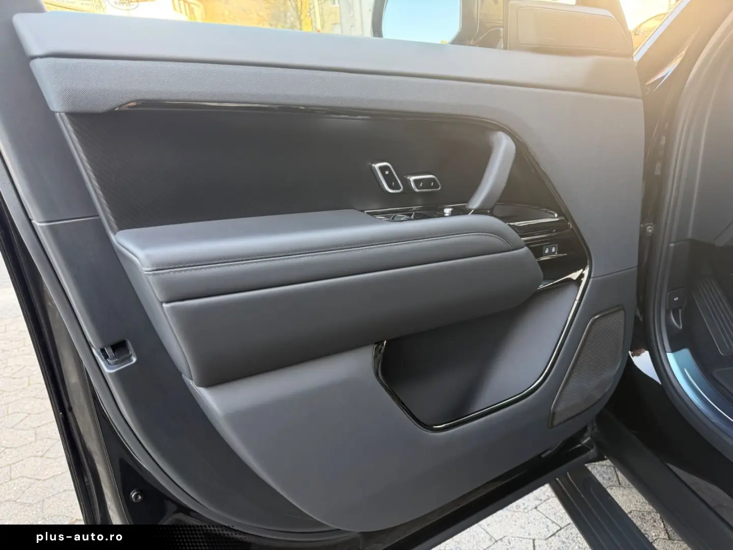 LAND ROVER RANGE ROVER SPORT SV EDITION ONE VOLL CARBON