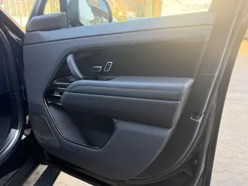 LAND ROVER RANGE ROVER SPORT SV EDITION ONE VOLL CARBON