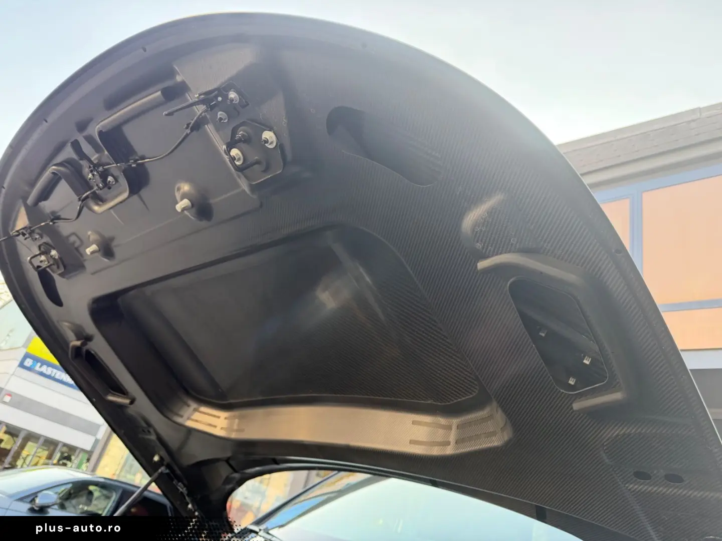 LAND ROVER RANGE ROVER SPORT SV EDITION ONE VOLL CARBON