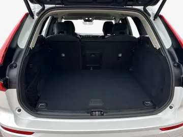 VOLVO XC60 B5 B AWD Core