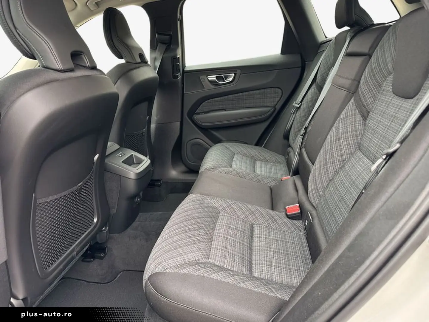 VOLVO XC60 B5 B AWD Core