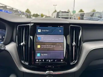 VOLVO XC60 B5 B AWD Core