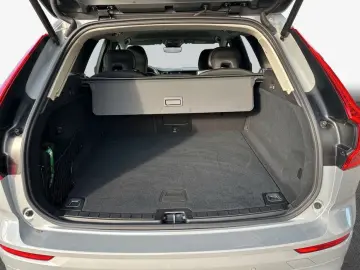 VOLVO XC60 B5 B AWD Core