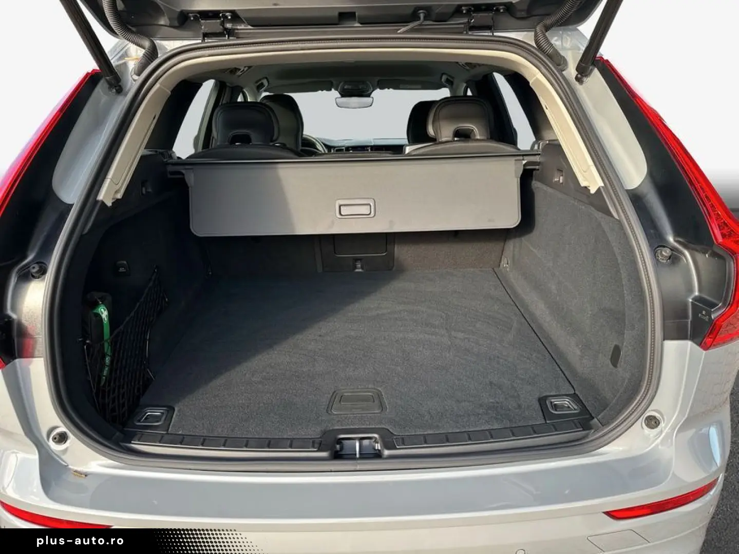 VOLVO XC60 B5 B AWD Core