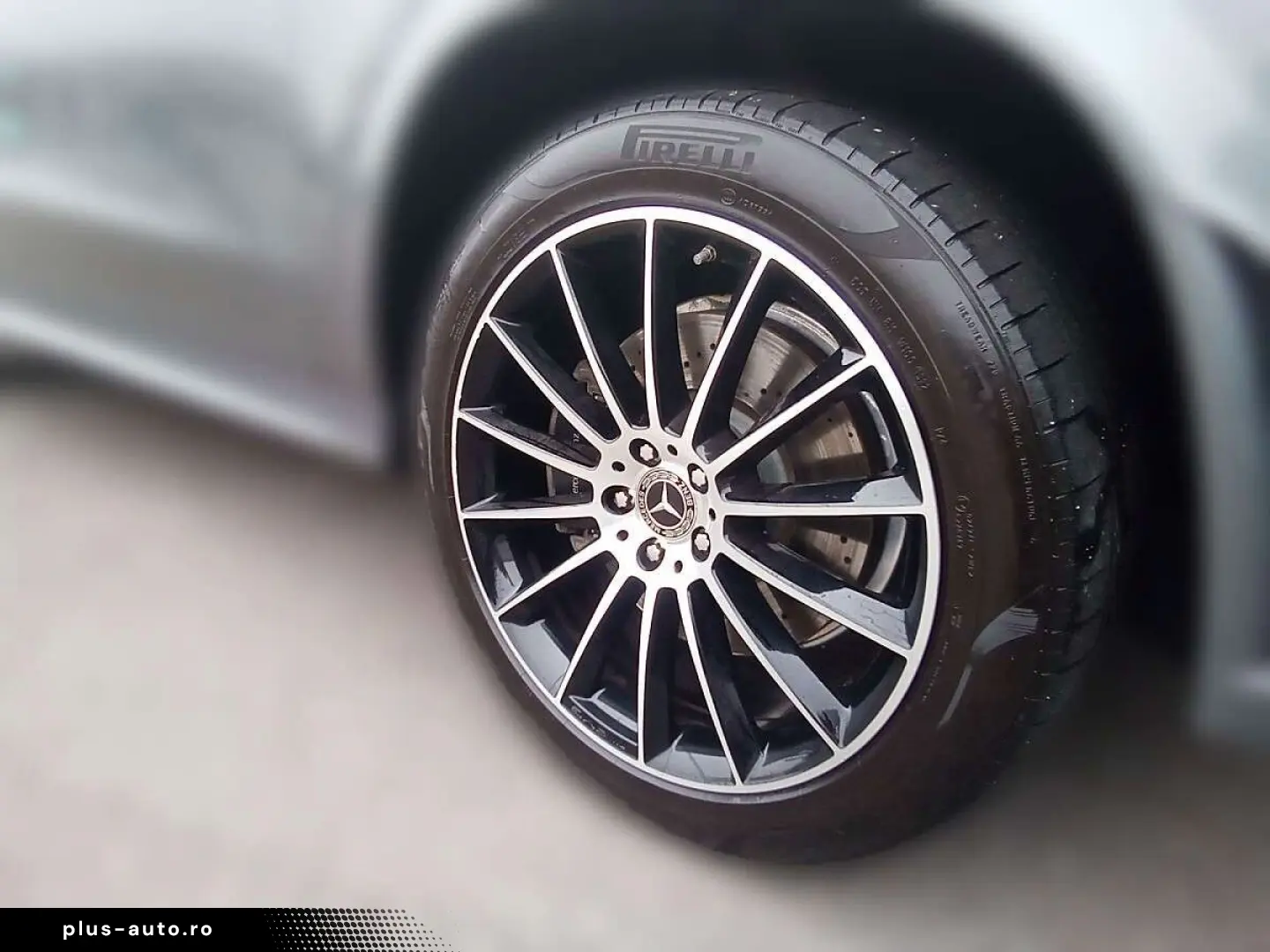 MERCEDES-BENZ GLE 400d 4Matic AMG-Line Night-Paket