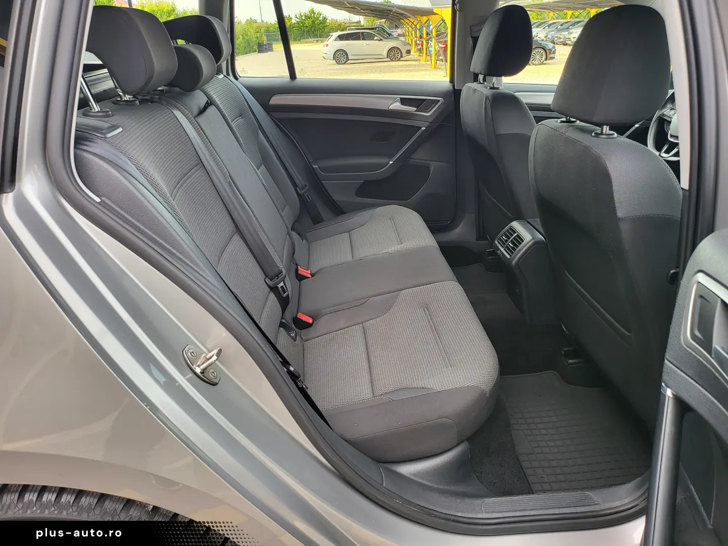 Volkswagen Golf VII 1.6TDI