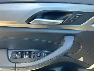 BMW X3 xDrive20d M-Sport FARURI LASER HEAD UP DIPLAY