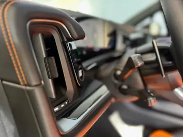 PORSCHE Cayenne E-Hybrid SB SH MATRIX HAL PANO LUFT TOP