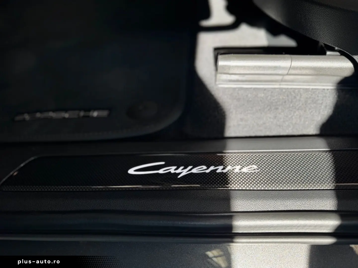 PORSCHE Cayenne E-Hybrid SB SH MATRIX HAL PANO LUFT TOP