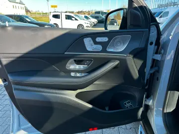 MERCEDES-BENZ GLE 400 e 4M Coupé AMG Night