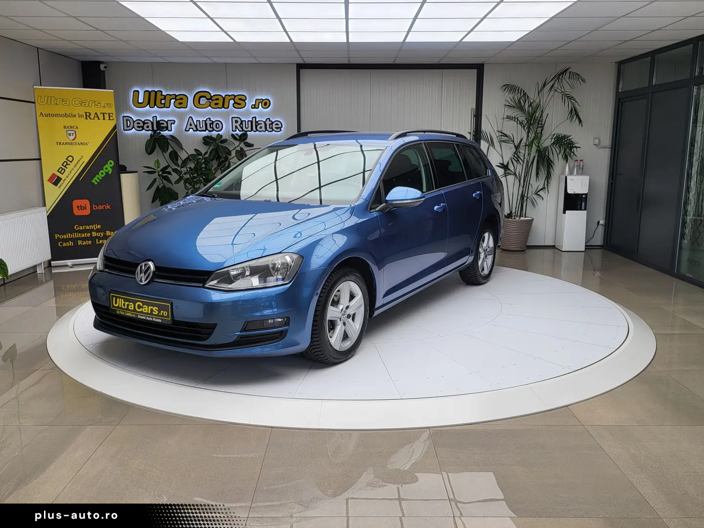 Volkswagen Golf VII  2.0TDI