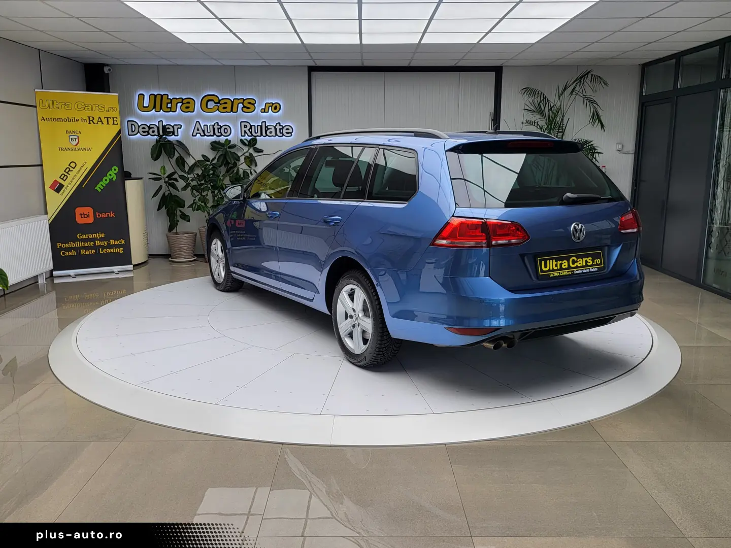 Volkswagen Golf VII  2.0TDI