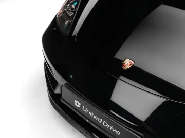 PORSCHE Cayman GTS 4.0