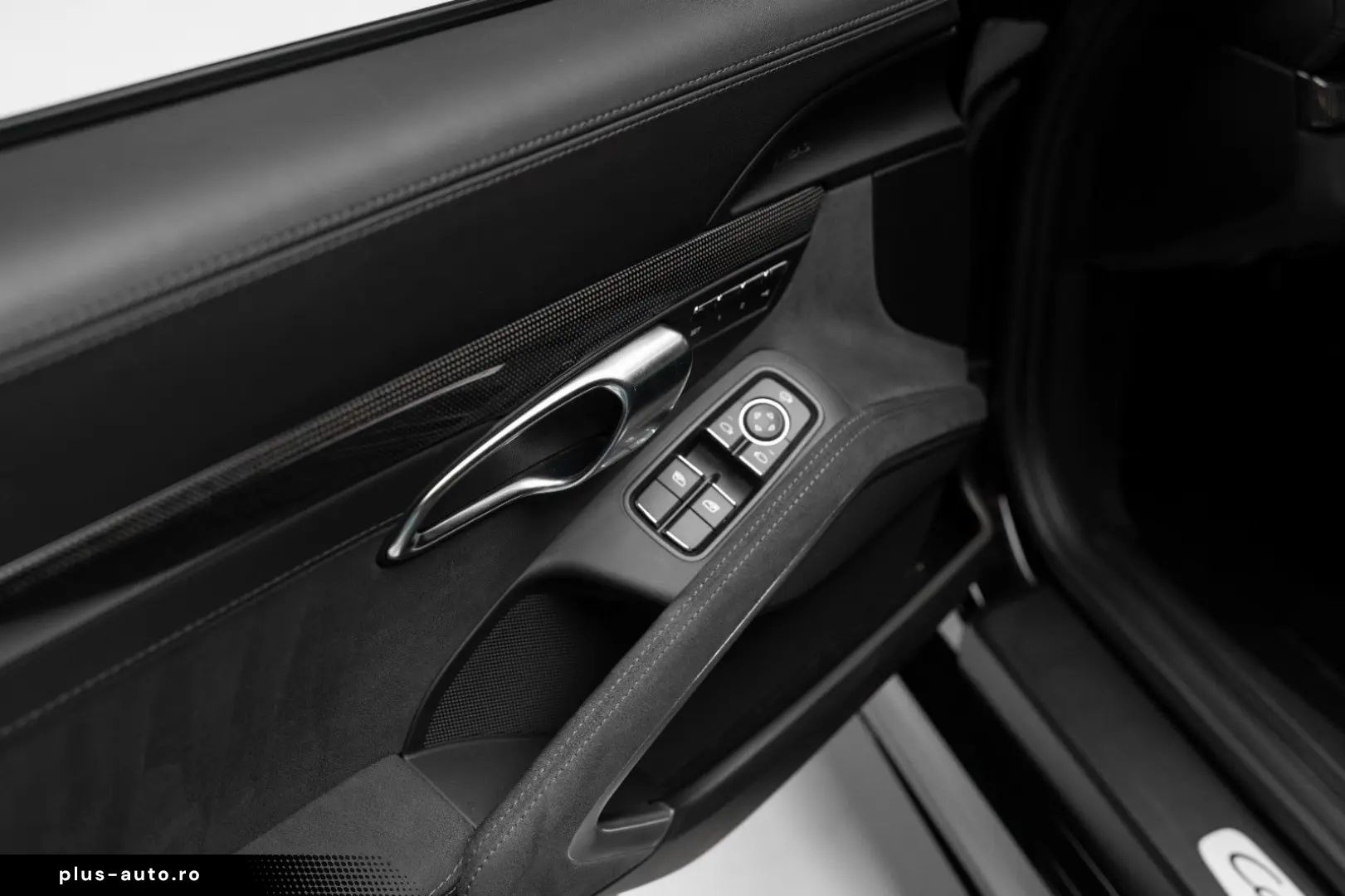 PORSCHE Cayman GTS 4.0