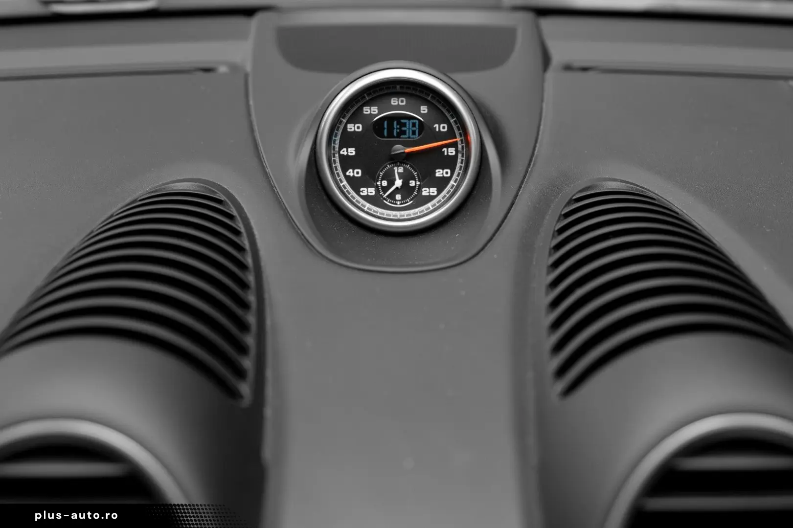 PORSCHE Cayman GTS 4.0