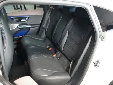 MERCEDES-BENZ EQE 53 AMG 4M  TV PASS-DISP HUD 360 55&hellip;