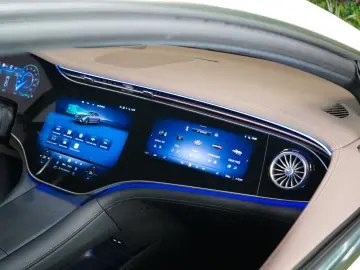 MERCEDES-BENZ EQE 53 AMG 4M  TV PASS-DISP HUD 360 55&hellip;