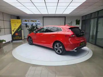 Volvo V40 1.6D2 R-Design