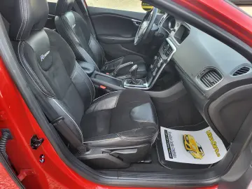 Volvo V40 1.6D2 R-Design