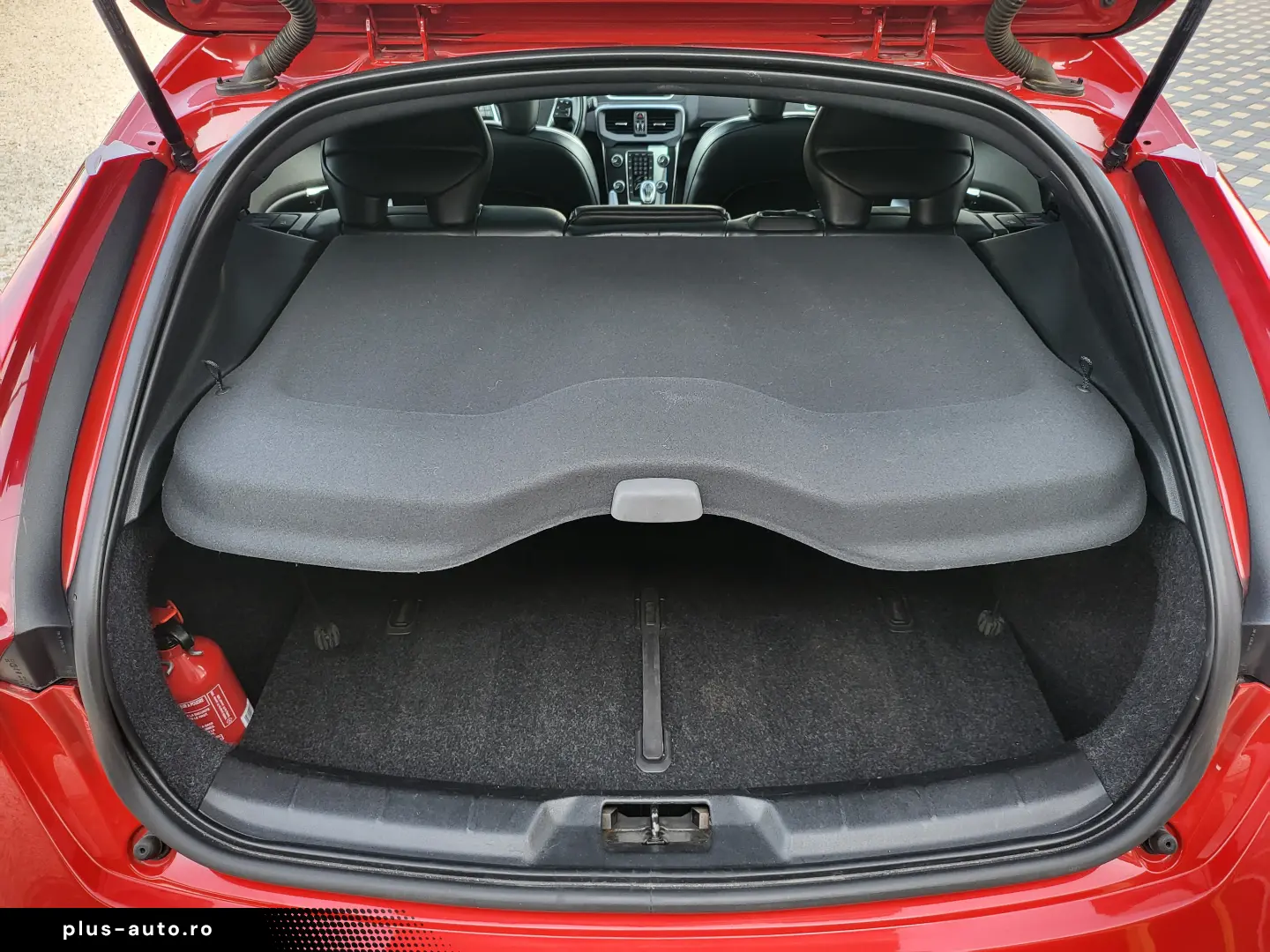 Volvo V40 1.6D2 R-Design