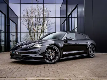 PORSCHE Taycan Sport Turismo - Sport Chrono - Sport Soun