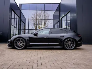 PORSCHE Taycan Sport Turismo - Sport Chrono - Sport Soun