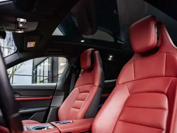 PORSCHE Taycan Sport Turismo - Sport Chrono - Sport Soun