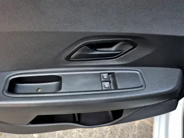 Dacia Logan ECO-G 100 Essential