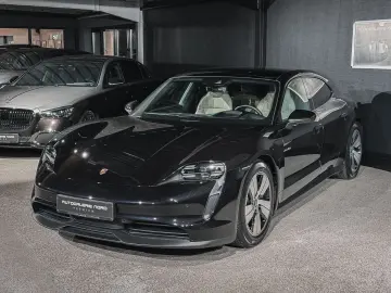 PORSCHE Taycan Sport Turismo Pano  Head-Up  360 Kam Rear
