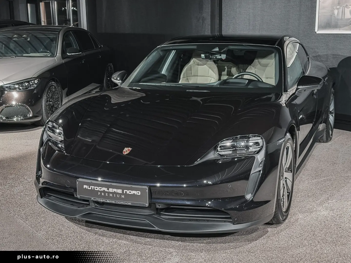 PORSCHE Taycan Sport Turismo Pano  Head-Up  360 Kam Rear