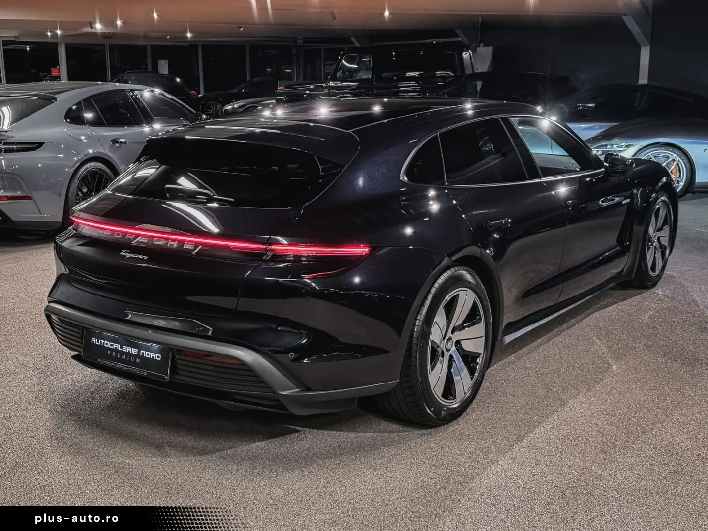PORSCHE Taycan Sport Turismo Pano  Head-Up  360 Kam Rear