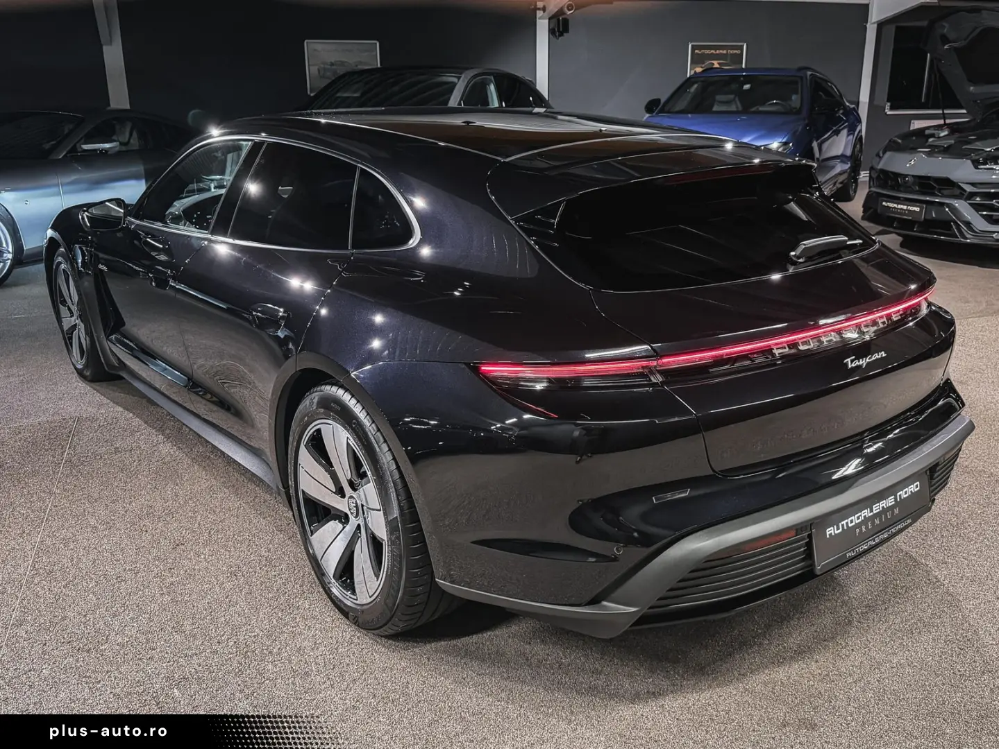 PORSCHE Taycan Sport Turismo Pano  Head-Up  360 Kam Rear