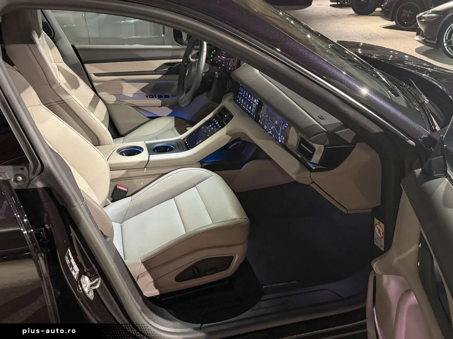 PORSCHE Taycan Sport Turismo Pano  Head-Up  360 Kam Rear