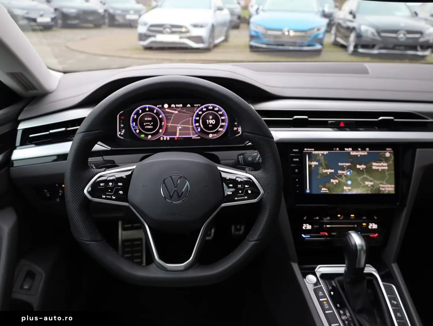 Volkswagen Arteon 2.0 TSI SB Head-Up MatrixLED AHK Pano 20