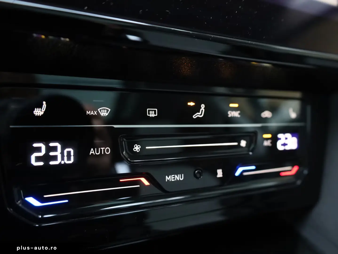 Volkswagen Arteon 2.0 TSI SB Head-Up MatrixLED AHK Pano 20