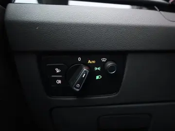 Volkswagen Arteon 2.0 TSI SB Head-Up MatrixLED AHK Pano 20