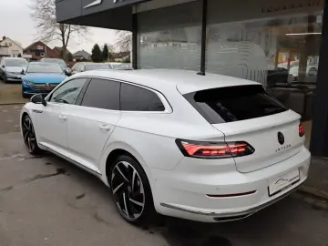 Volkswagen Arteon 2.0 TSI SB Head-Up MatrixLED AHK Pano 20