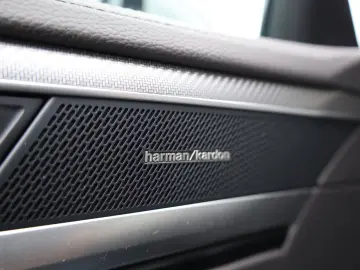 Volkswagen Arteon 2.0 TSI SB Head-Up MatrixLED AHK Pano 20