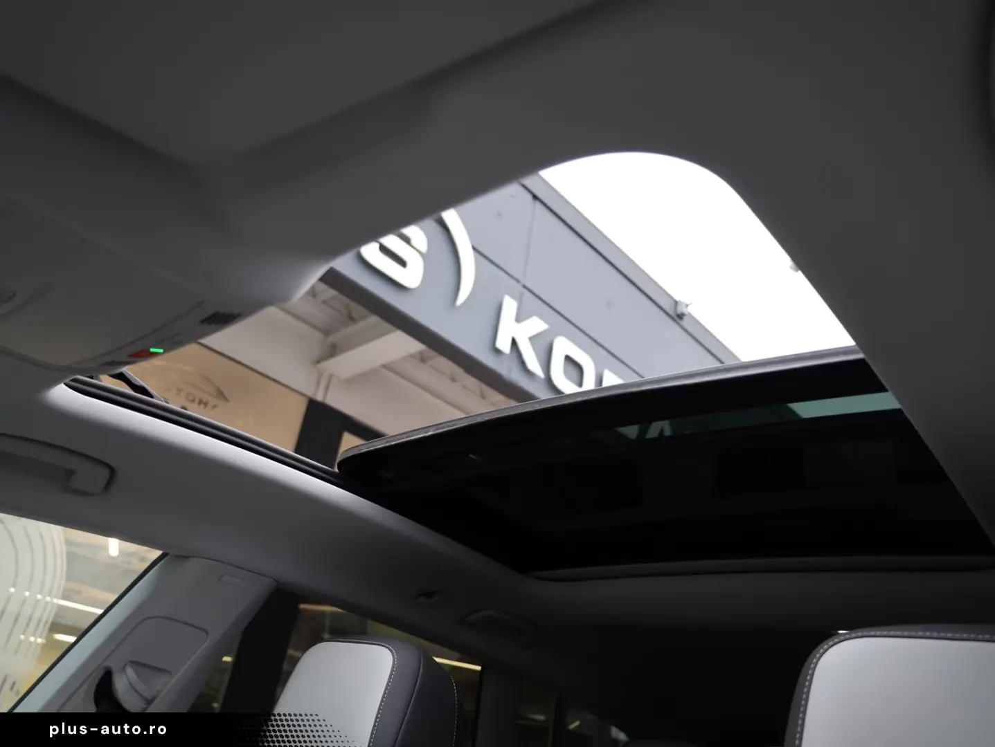 Volkswagen Arteon 2.0 TSI SB Head-Up MatrixLED AHK Pano 20