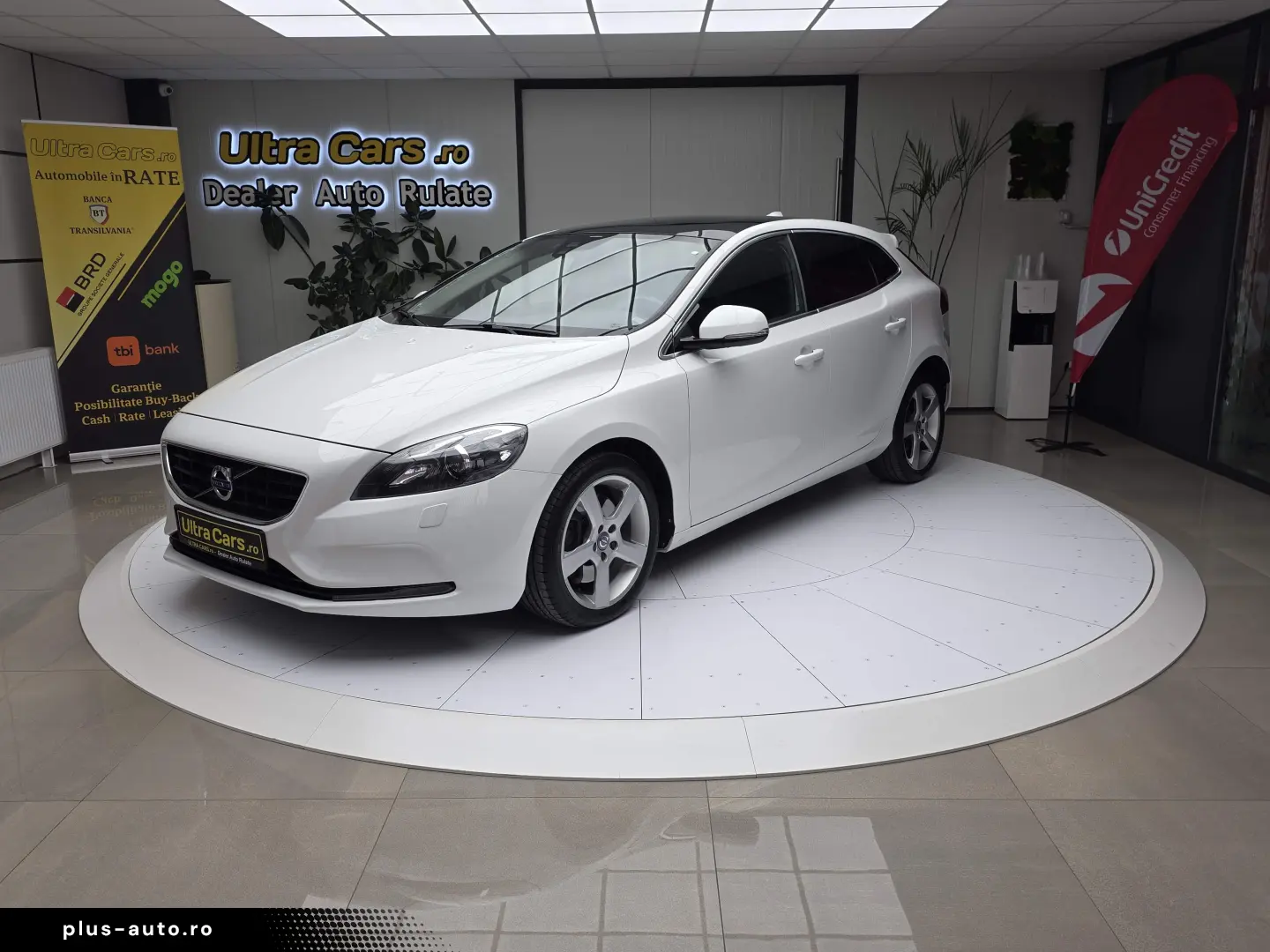 Volvo V40 2.0D3   150 cp