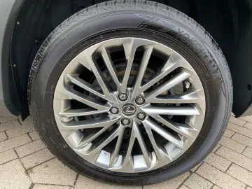 LEXUS RX 450h L Luxury Line  7-Si Allrad HUD Leder 360