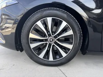 Mercedes-Benz A 180 d 7G-DCT Style