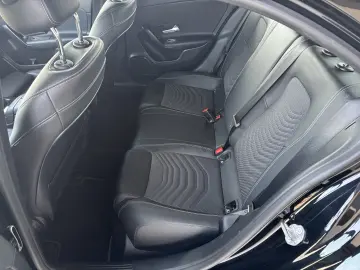 Mercedes-Benz A 180 d 7G-DCT Style