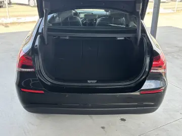 Mercedes-Benz A 180 d 7G-DCT Style