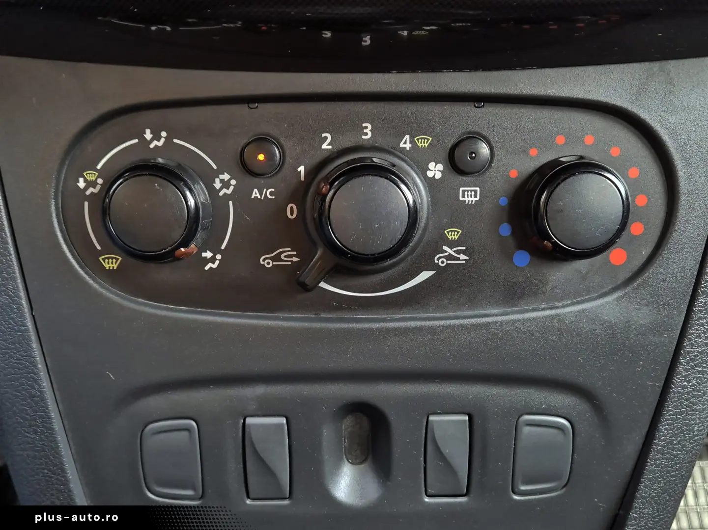 Dacia Logan 1.0 SCe SL PLUS