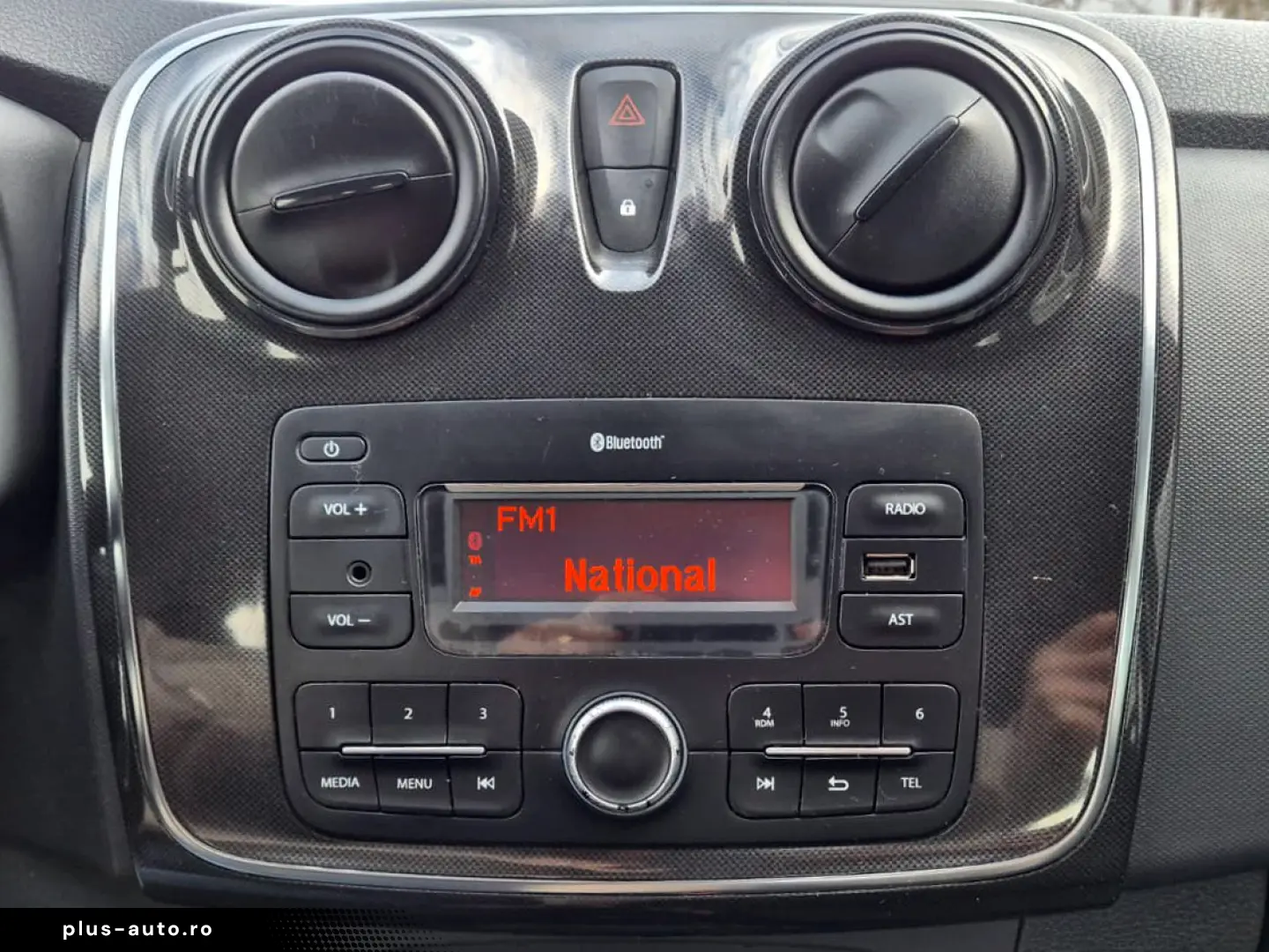 Dacia Logan 1.0 SCe SL PLUS