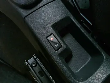 Dacia Logan 1.0 SCe SL PLUS